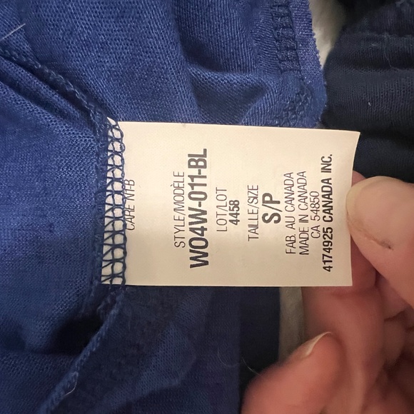 Twenty scoop neck long sleeve burnout top - Picture 4 of 4